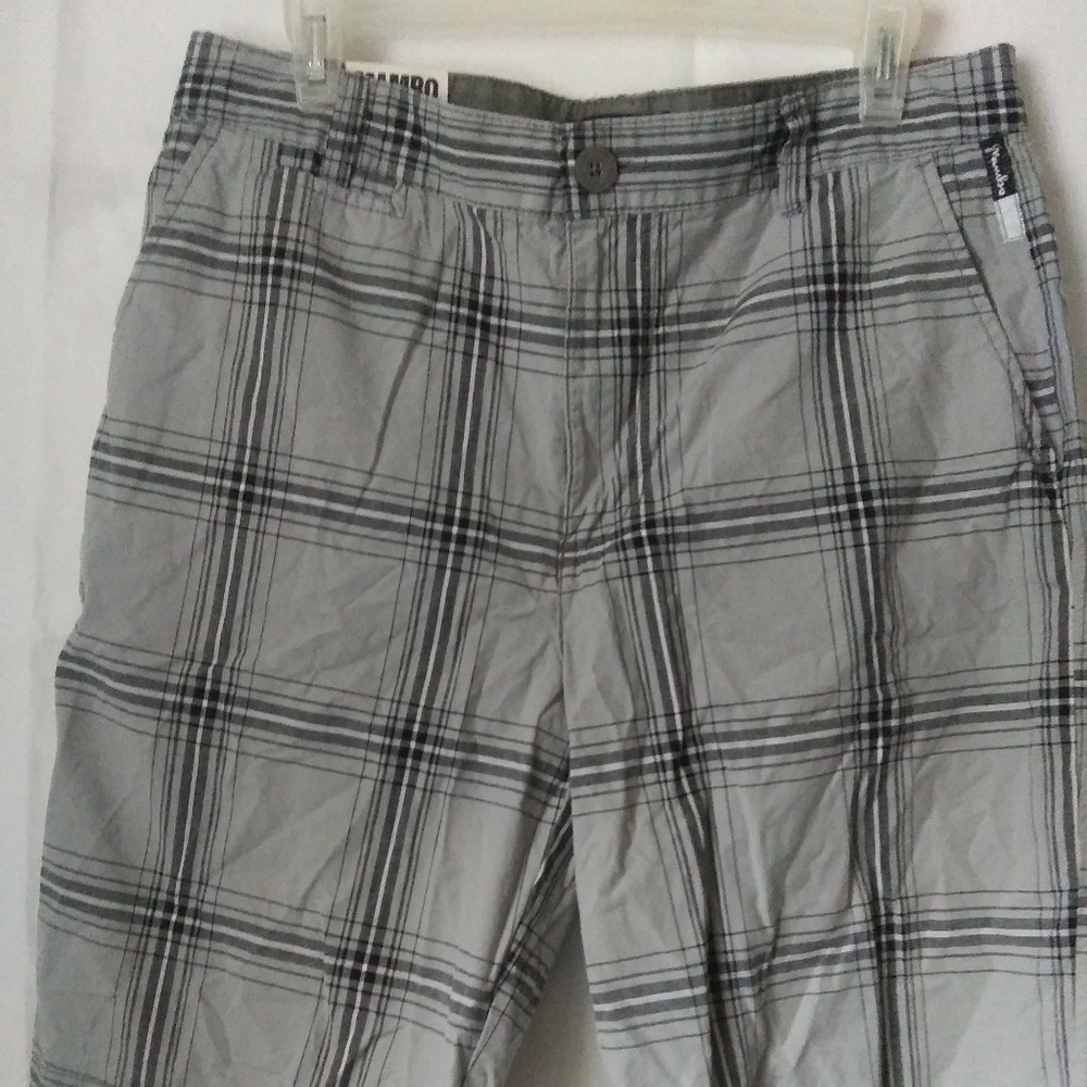 Men's Mambo plaid shorts.